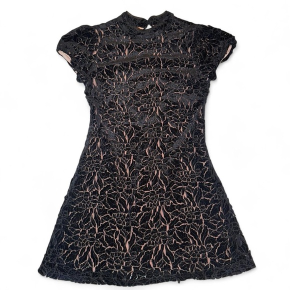 Free People Hide & Seek Black Velvety Mini Dress Whimsygoth Women’s Size 2 NWT - Picture 8 of 11